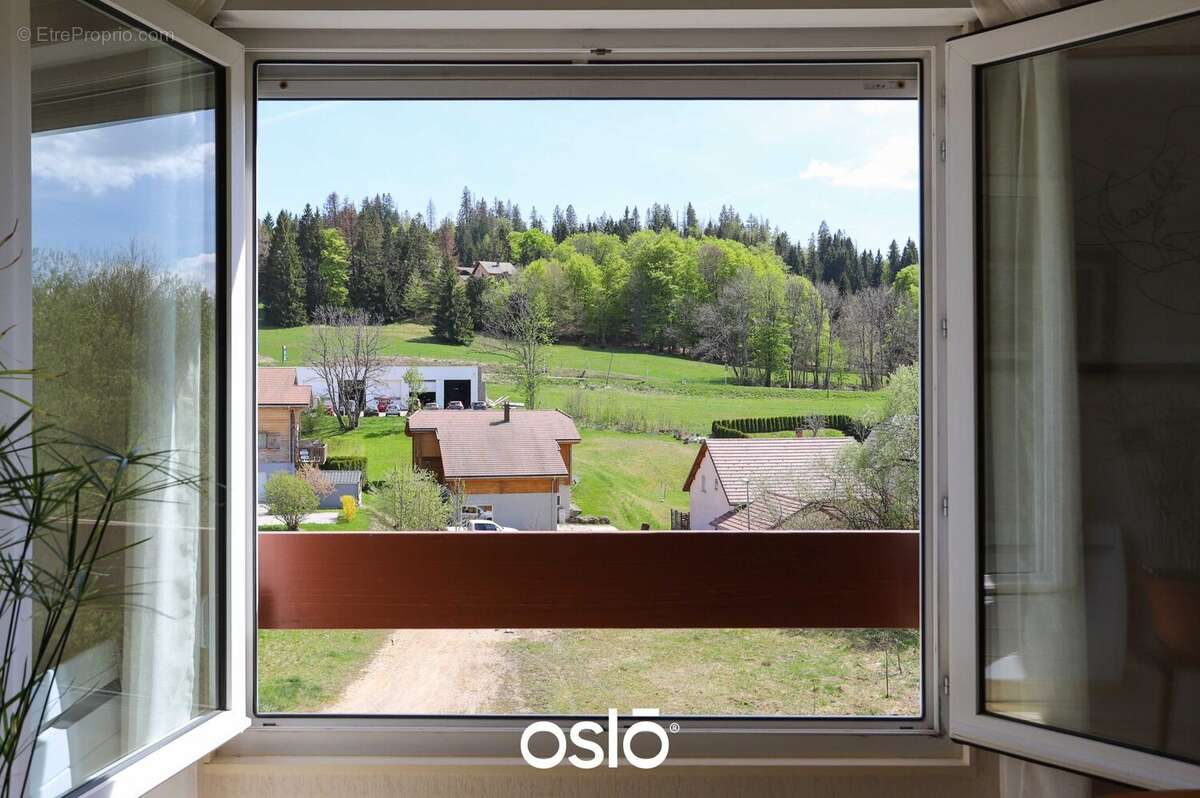 Appartement à LES ROUSSES