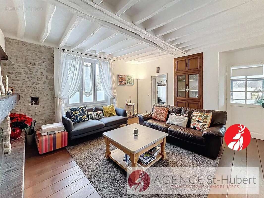 Maison à FONTAINEBLEAU