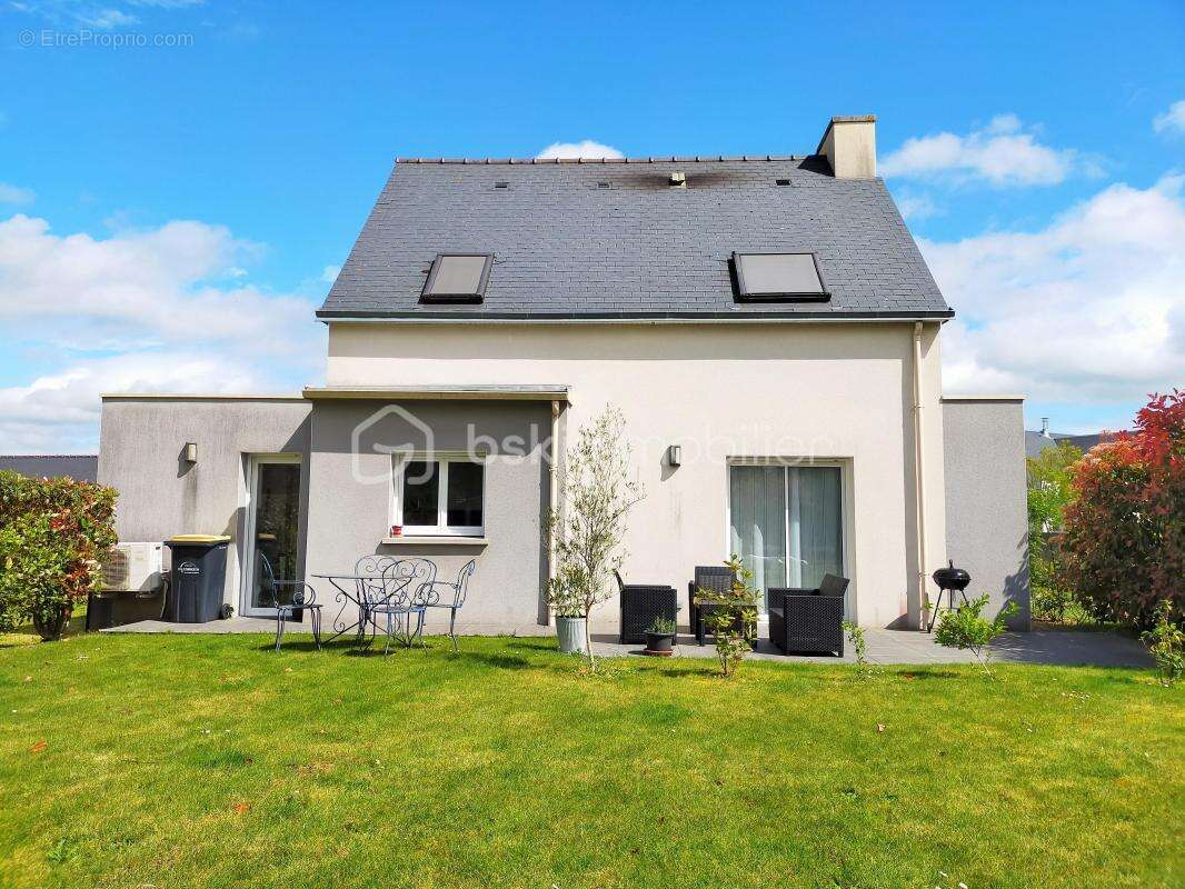 Maison à SAINT-PIERRE-DE-PLESGUEN