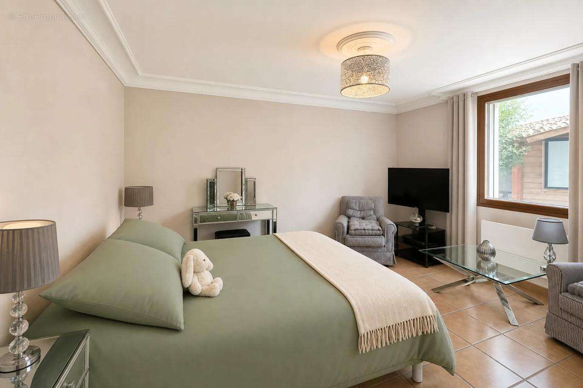 Maison de 5 pièces de 109 m² à Donzère - photo 32