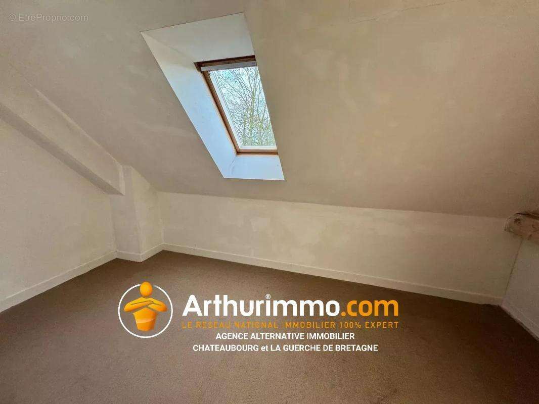 Maison à LA GUERCHE-DE-BRETAGNE