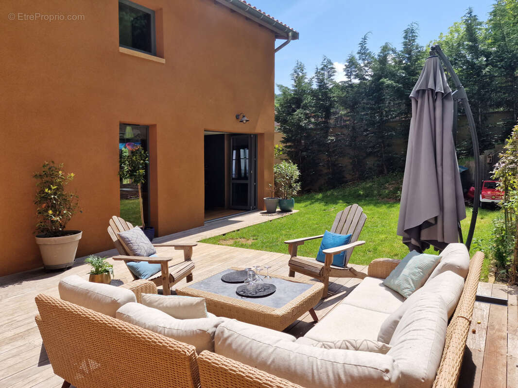 Maison à POLEYMIEUX-AU-MONT-D&#039;OR