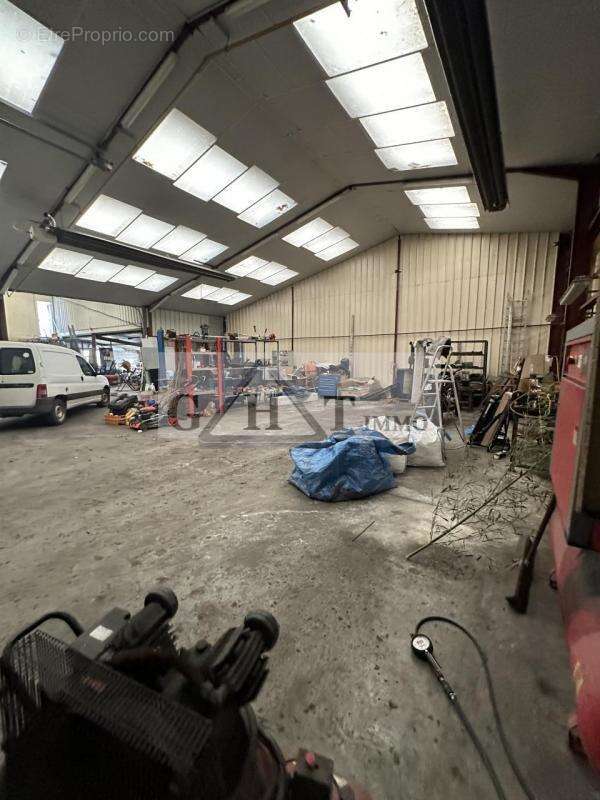 Terrain à LAGNY-LE-SEC