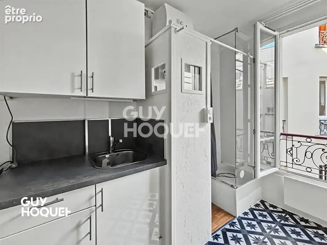 Appartement Paris 1 pièce(s) 8.80 m2 - photo 2