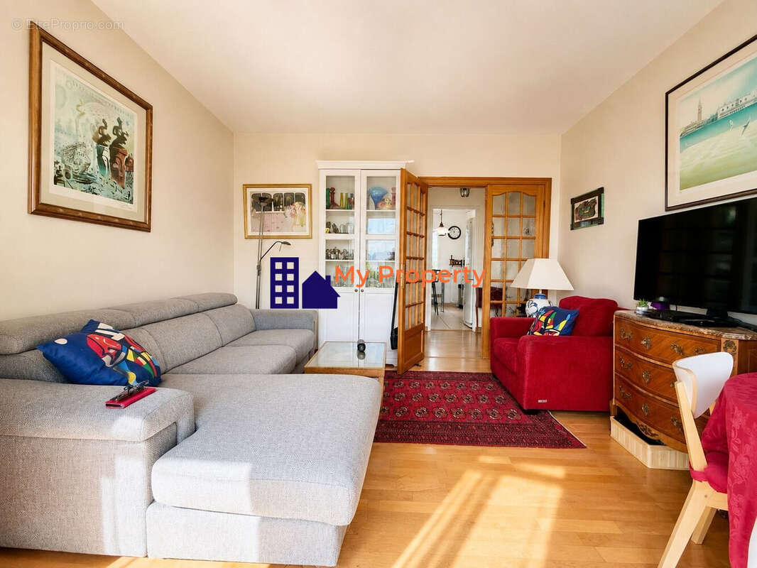 Appartement à HOUILLES