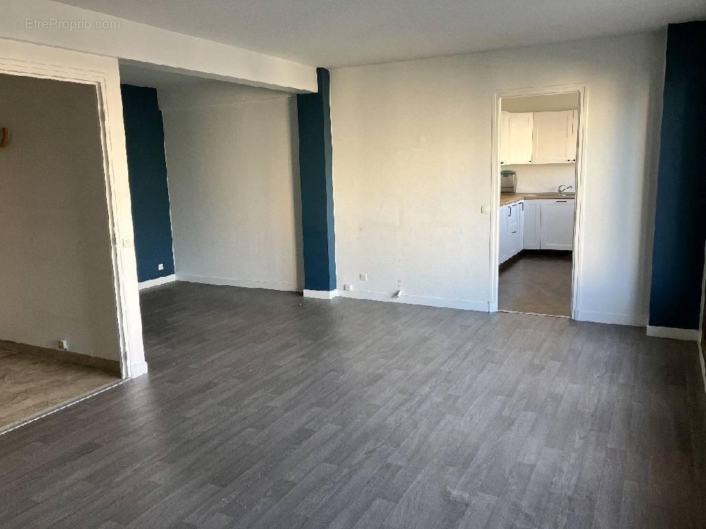 Appartement à SAVIGNY-SUR-ORGE