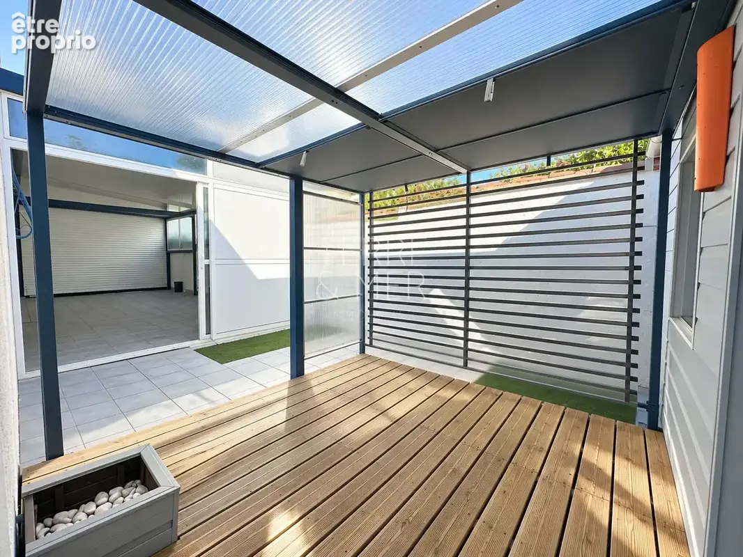 Maison 4 pièces de plain-pied 106m2 - 2 garages - photo 9
