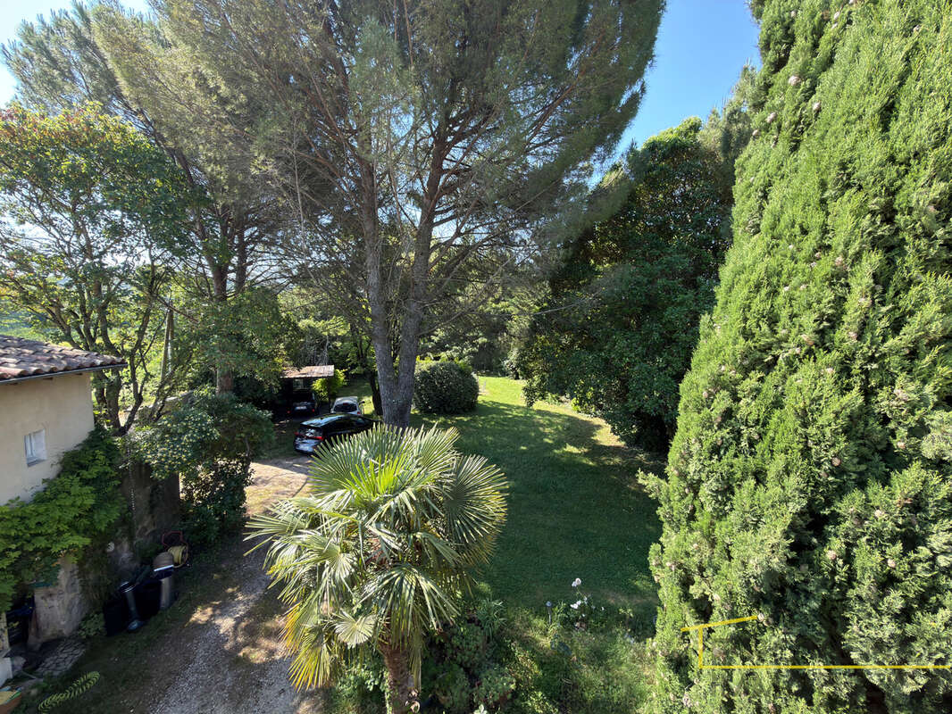Maison à MONTELIMAR