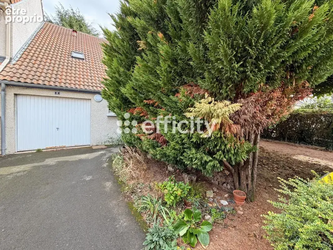 Maison 4 pièces 89 m² à vendre à Bressuire (79300) - photo 12