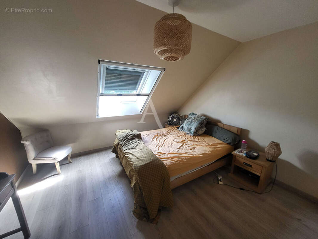 Maison  8 pièce(s)- 180m² - photo 8