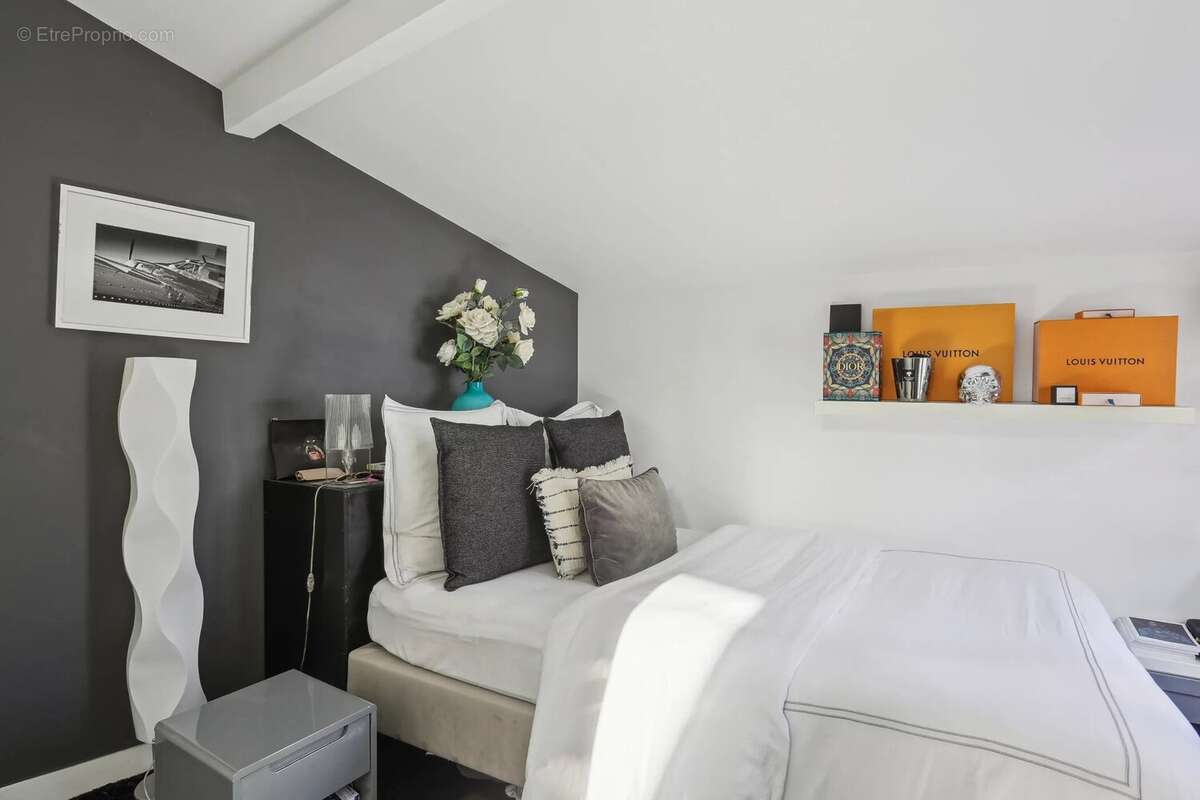 Appartement à GARCHES