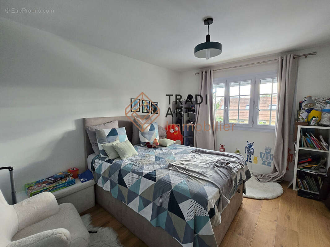 Maison à SAINT-MICHEL-SUR-ORGE