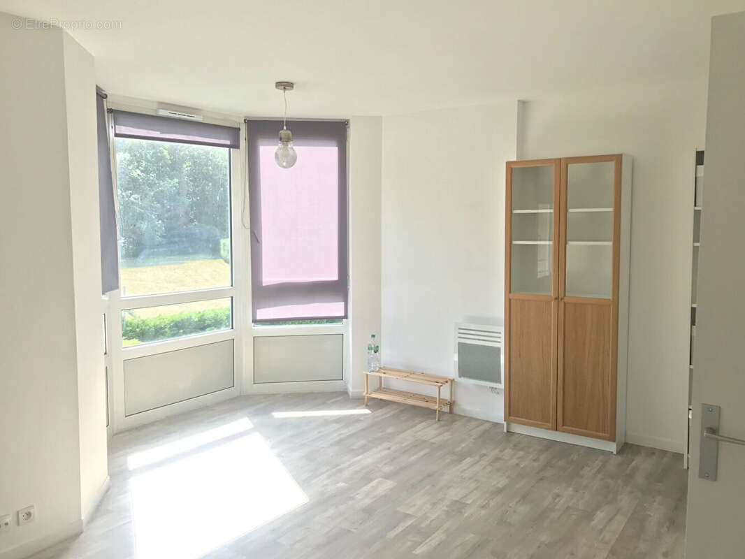 Appartement à SAVIGNY-LE-TEMPLE