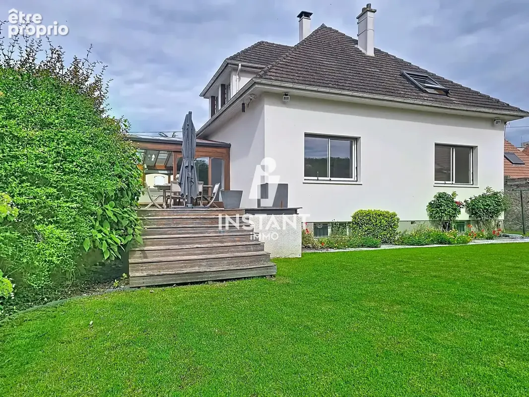 Maison 208 m² à Nangis  - photo 9