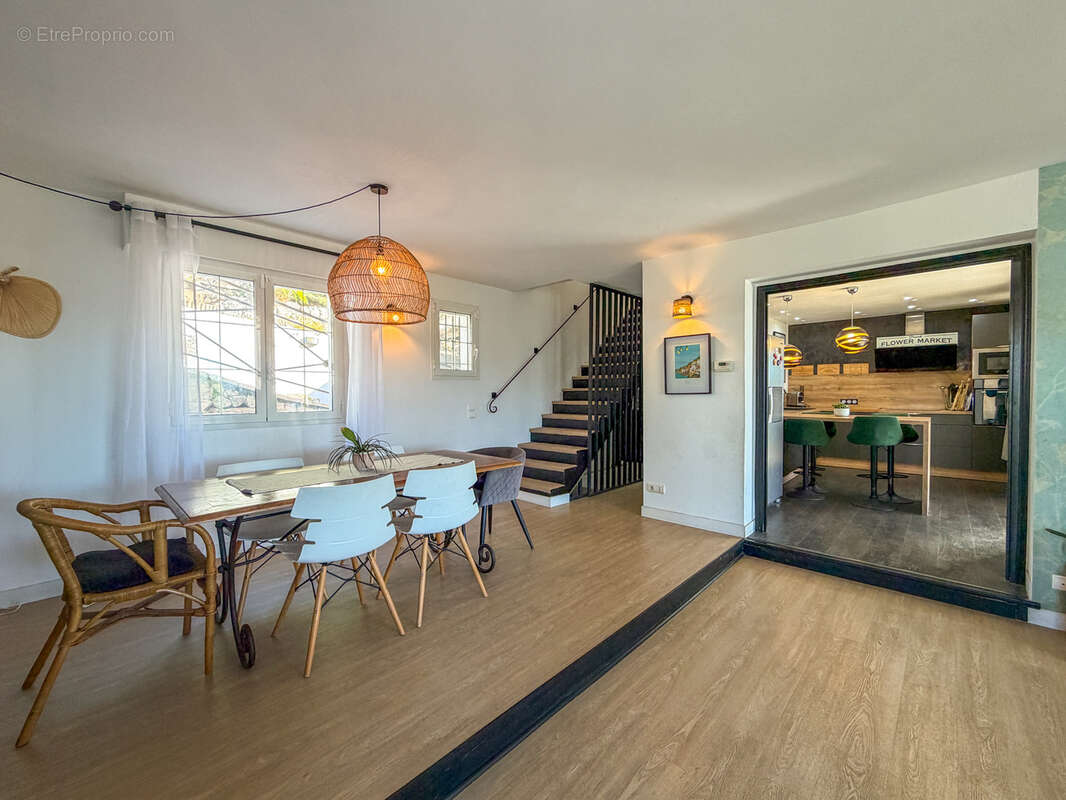 Maison à CAGNES-SUR-MER