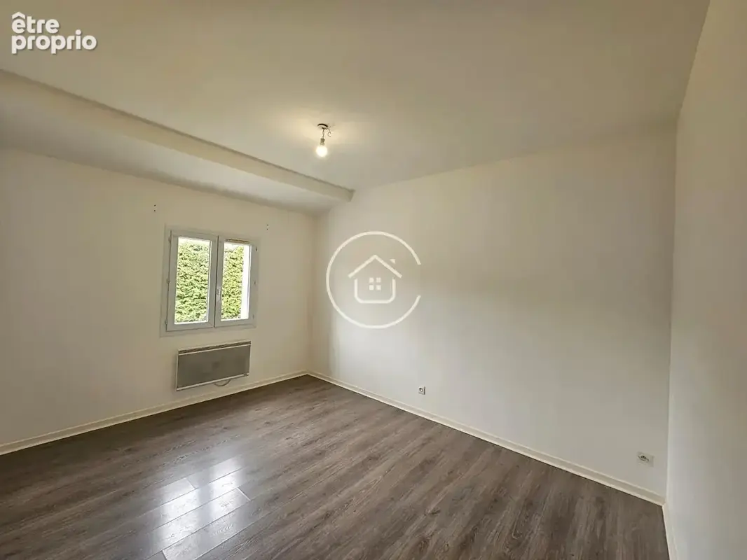 Au coeur de Vineuil, venez découvrir cette maison familiale - photo 4