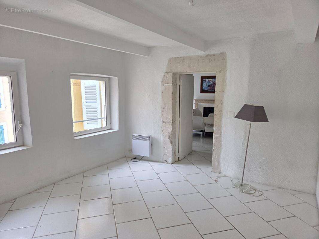 Appartement à MONTELIMAR