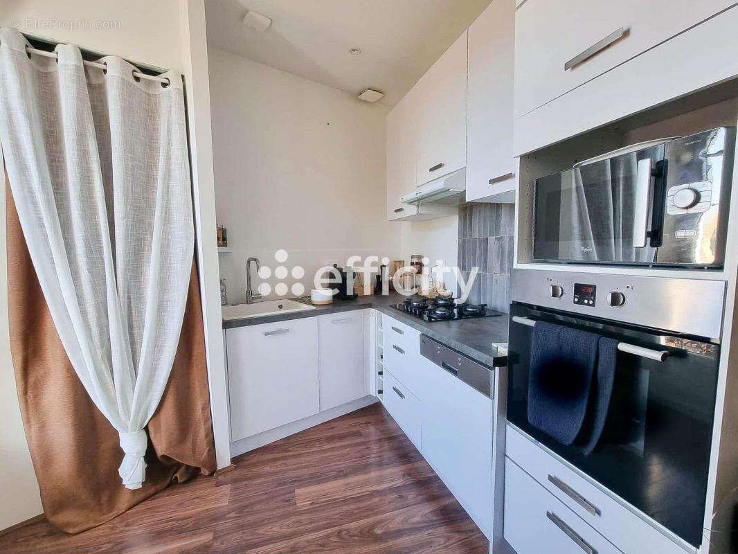 Appartement à LE CANNET