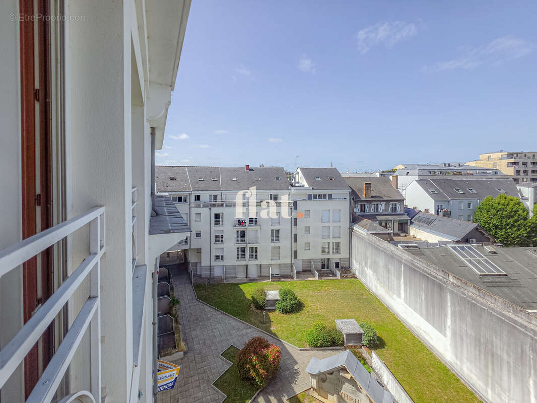 Duplex T2  54 m2/ 5e et dernier étage / Quai Magellan - photo 18