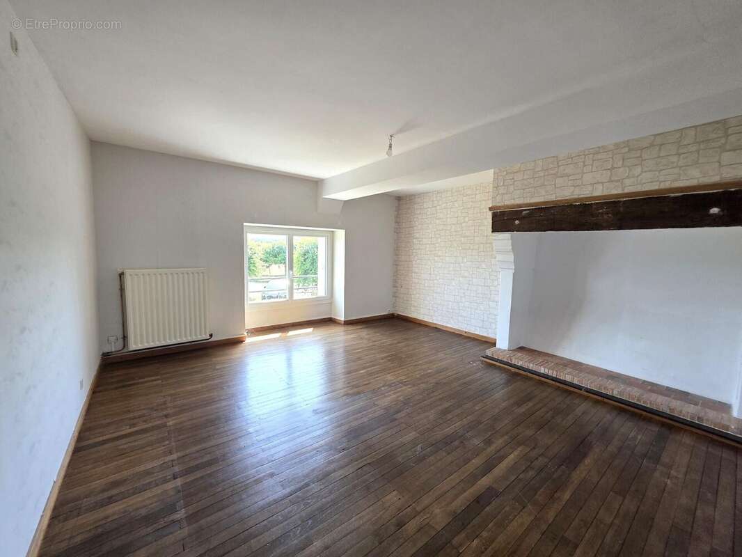 Photo 7 - Maison à NOYANT