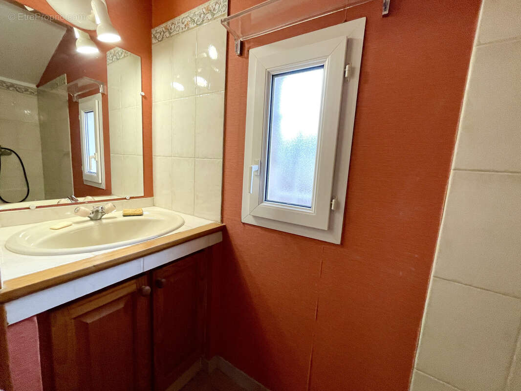 Vente villa d'environ 146m2 sur 1046m2 de terrain - photo 14
