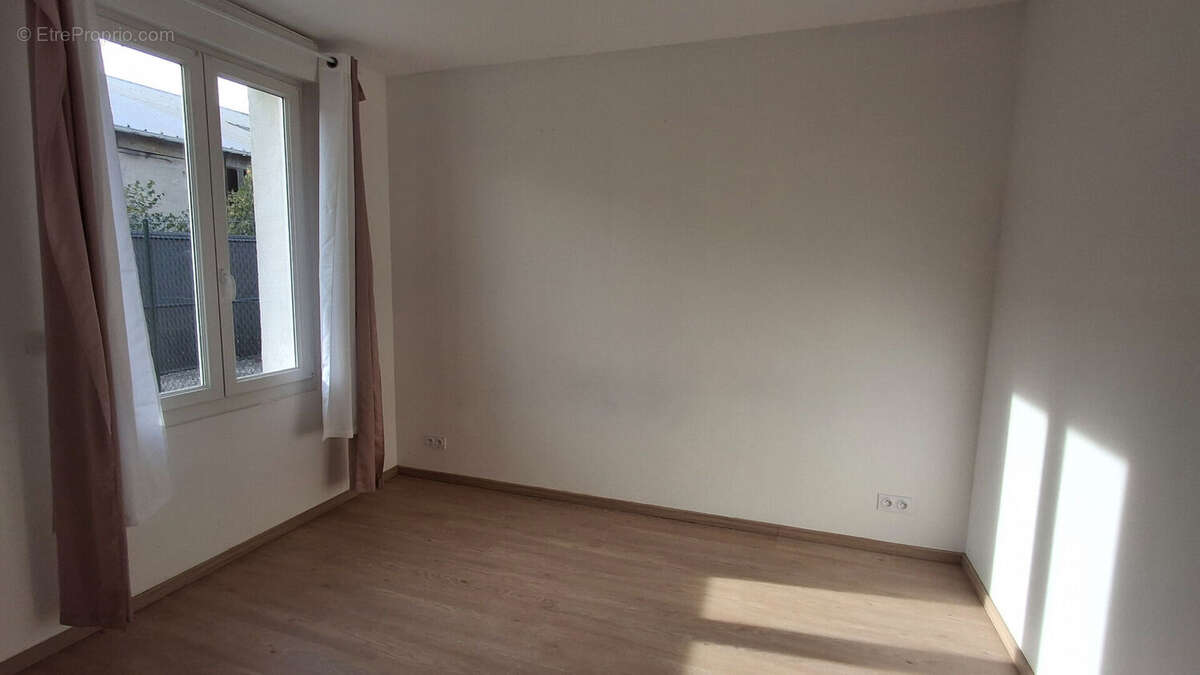 Maison à CREPY-EN-VALOIS