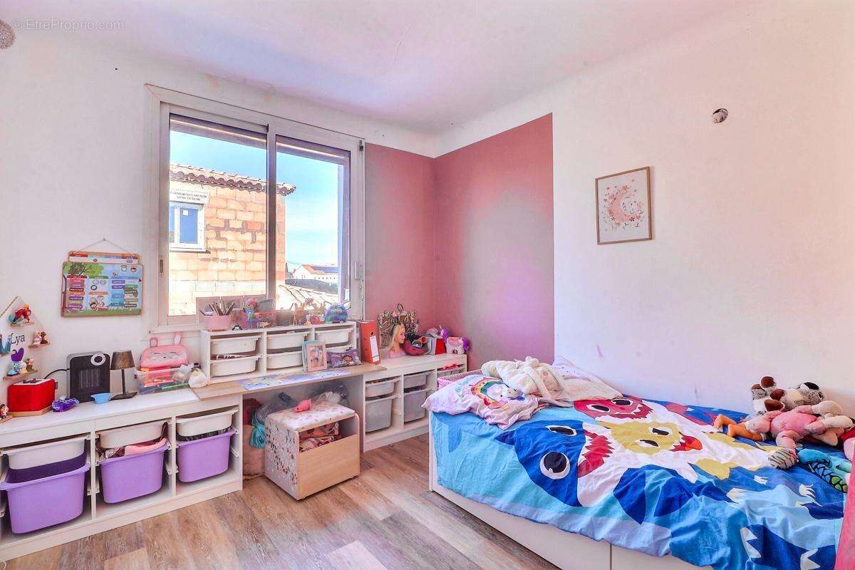 Maison à BOUILLARGUES