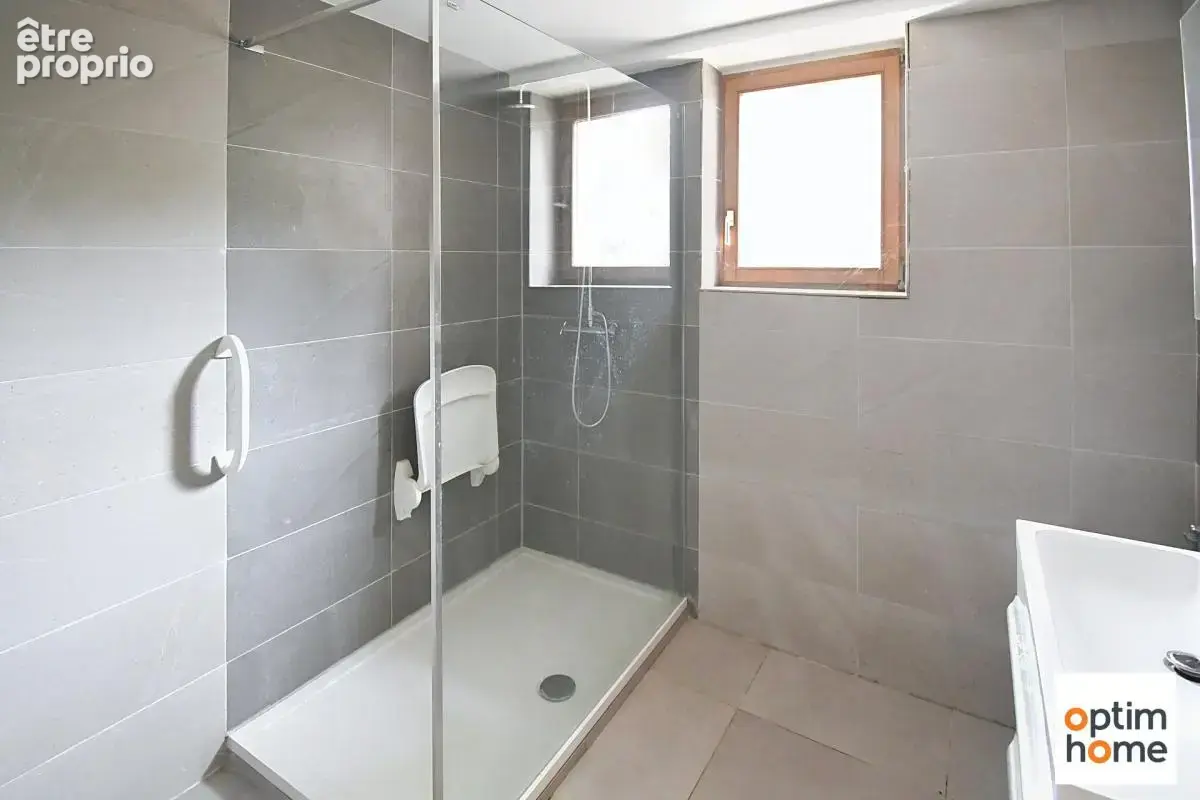 Maison de village 150m2 - 4 chambres - garage - terrain 356m2 - photo 3