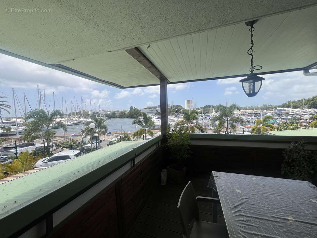 Appartement à LE GOSIER