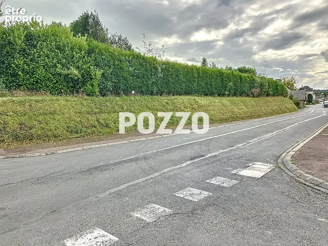 A vendre Terrain a Marigny Le Lozon 1879 m2 - dans le centre ville - photo 2