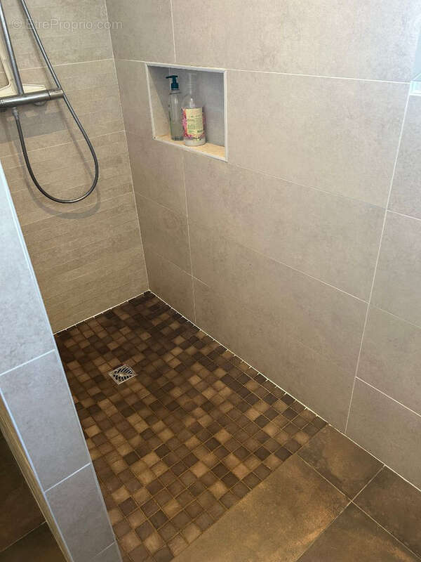 Maison à VILLEGOUGE