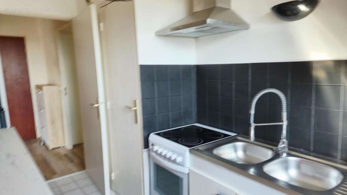 Appartement 46 m² à Le Grand-Quevilly  - photo 5
