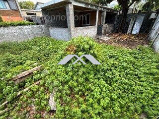 Maison à L&#039;ETANG-SALE