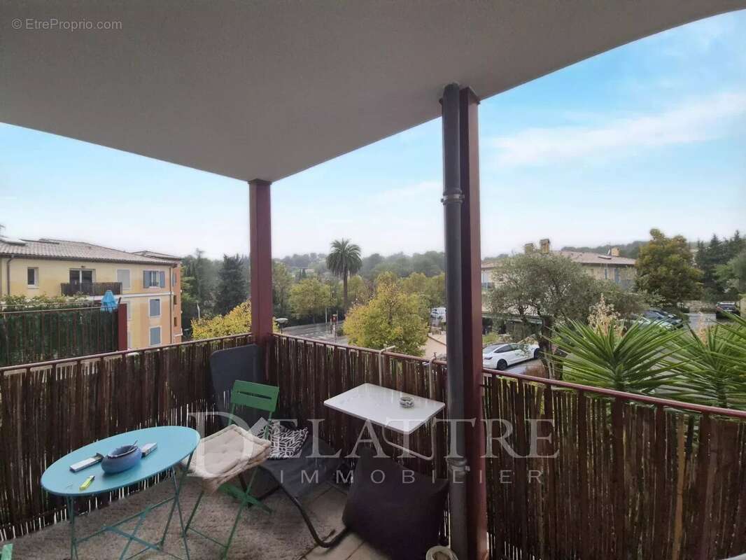 Appartement à LE ROURET