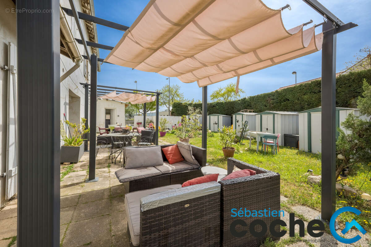 Appartement à SAINT-PRIEST