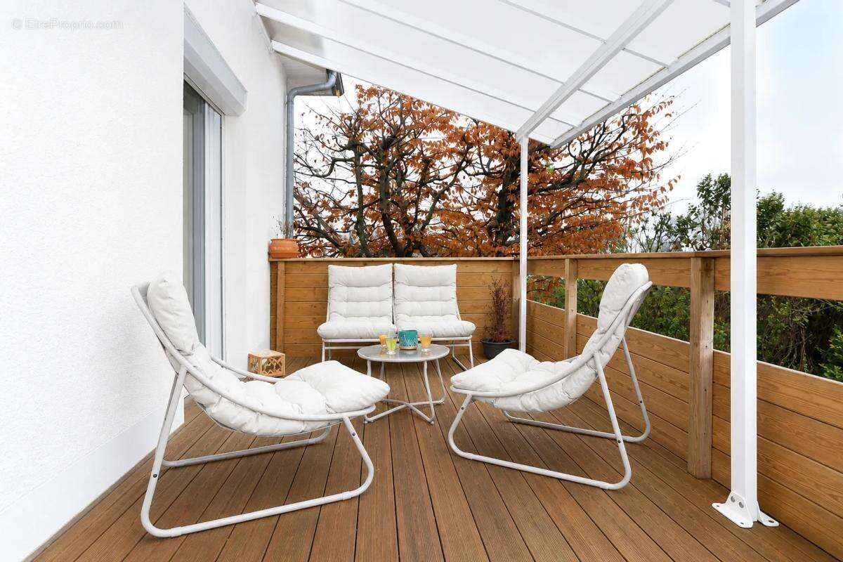 Maison lumineuse 7 pièces à Domagné - photo 8