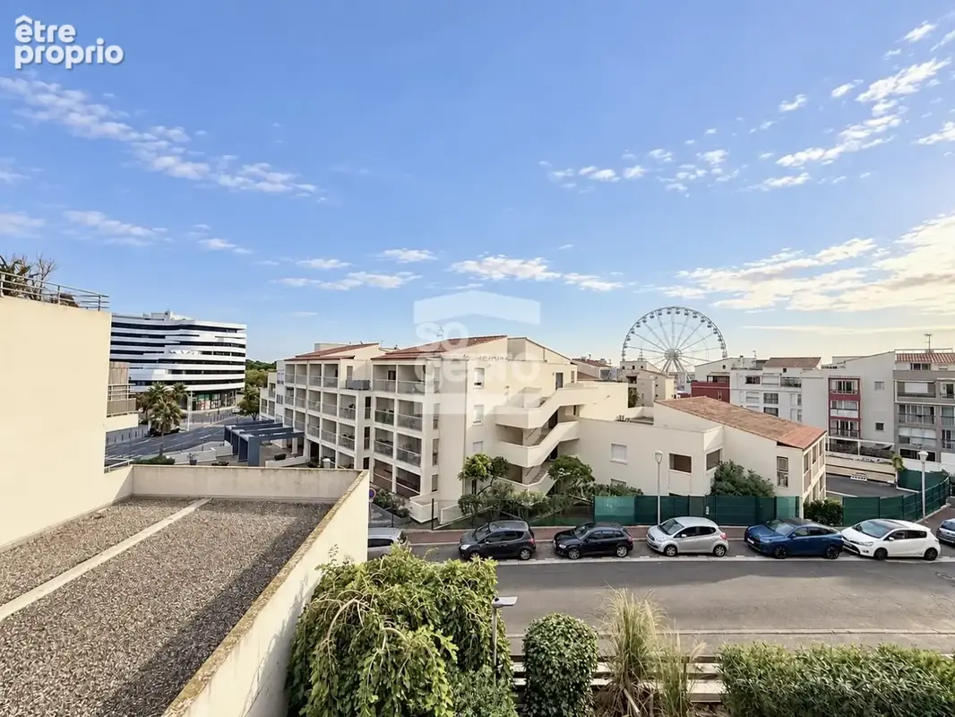 Réf : 2363 - Vente 2 Pièces au 1er étage, secteur Centre-Port au Cap d'Agde ! - photo 2