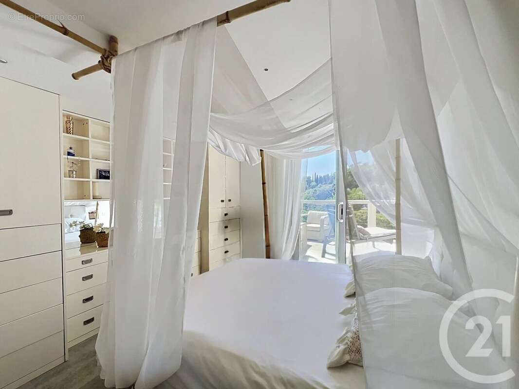 Maison à MOUGINS