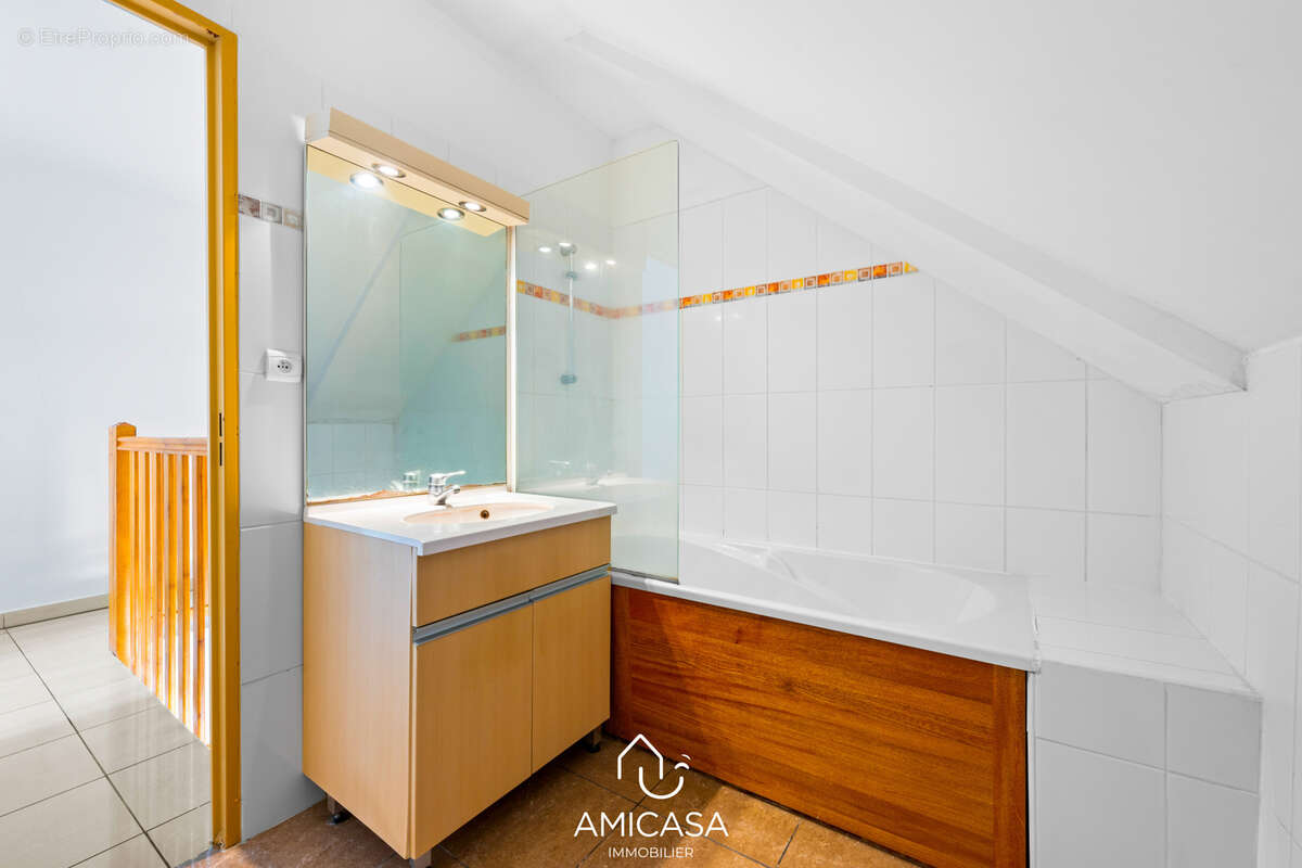 Appartement à SAINT-DENIS