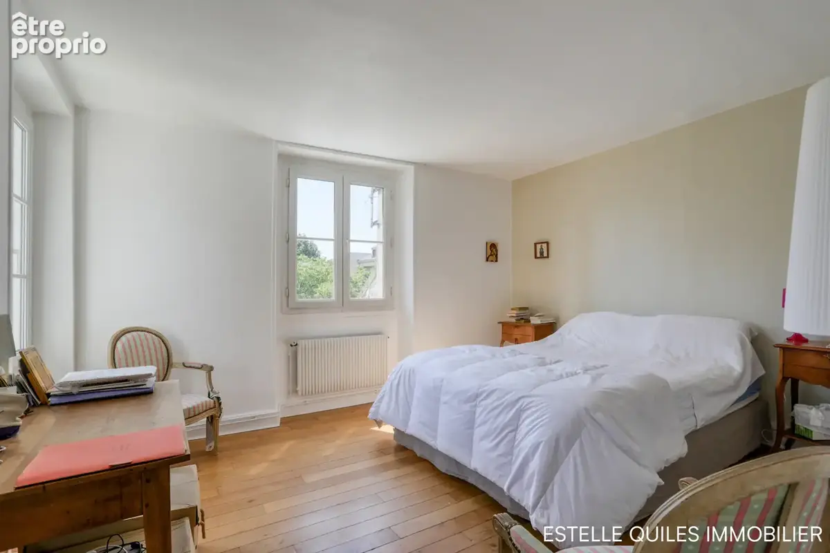 Maison VERSAILLES MONTREUIL 195 m2   4 chambres, 1 bureau   Jardin avec vue clocher   Calme absolu - photo 9
