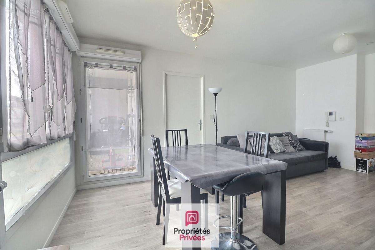 Appartement à ERAGNY