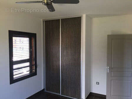 Appartement Saint Denis 3 pièce(s) 61 m2 - photo 9