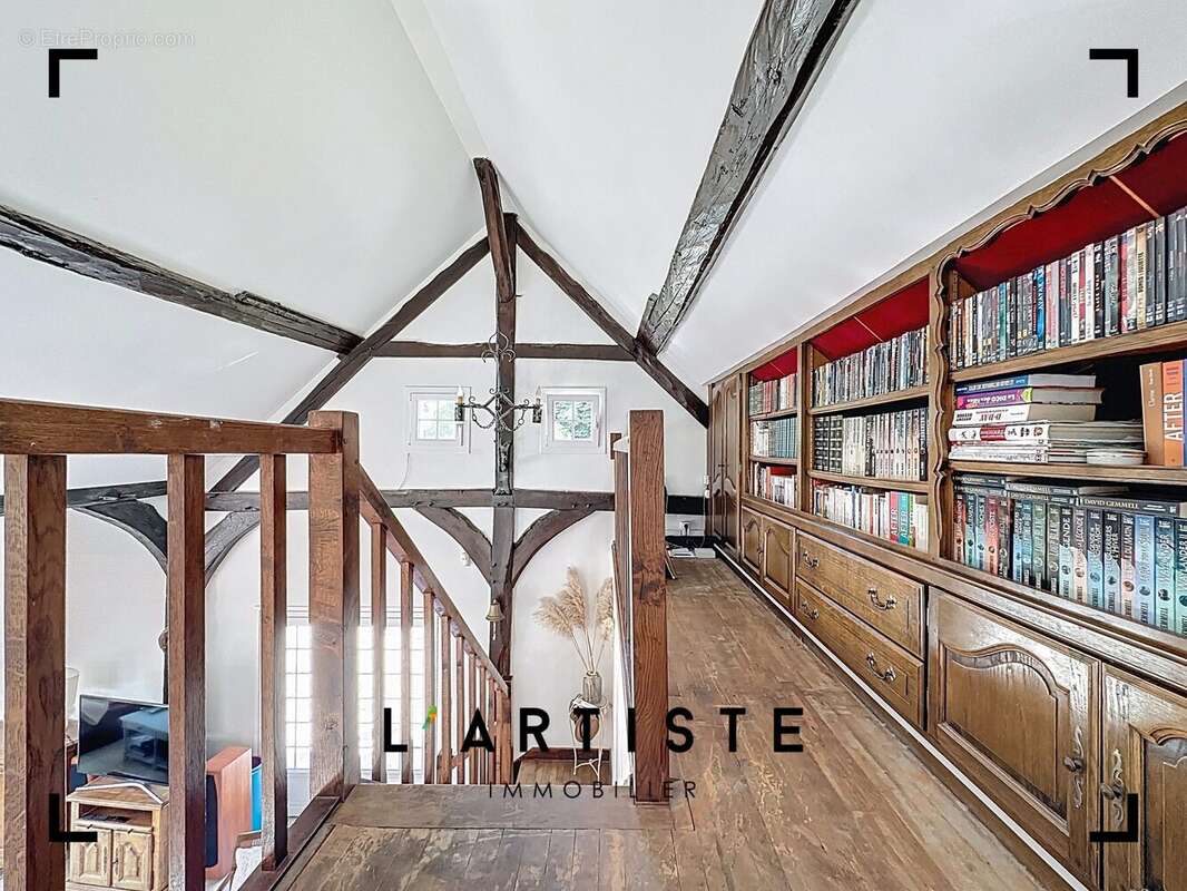 Maison à TOURVILLE-LA-RIVIERE