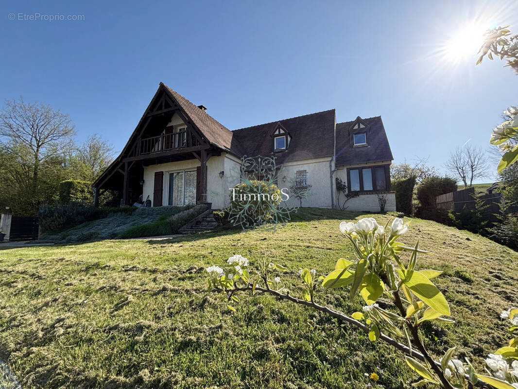 Maison à MORTEFONTAINE-EN-THELLE