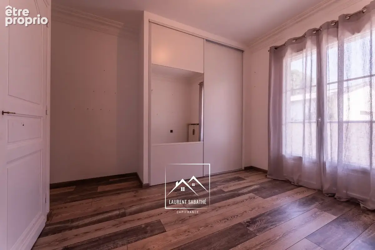 PAU (64) –  À VENDRE - Maison familiale de 213 m² - 5 chambres, bureau et piscine - photo 19