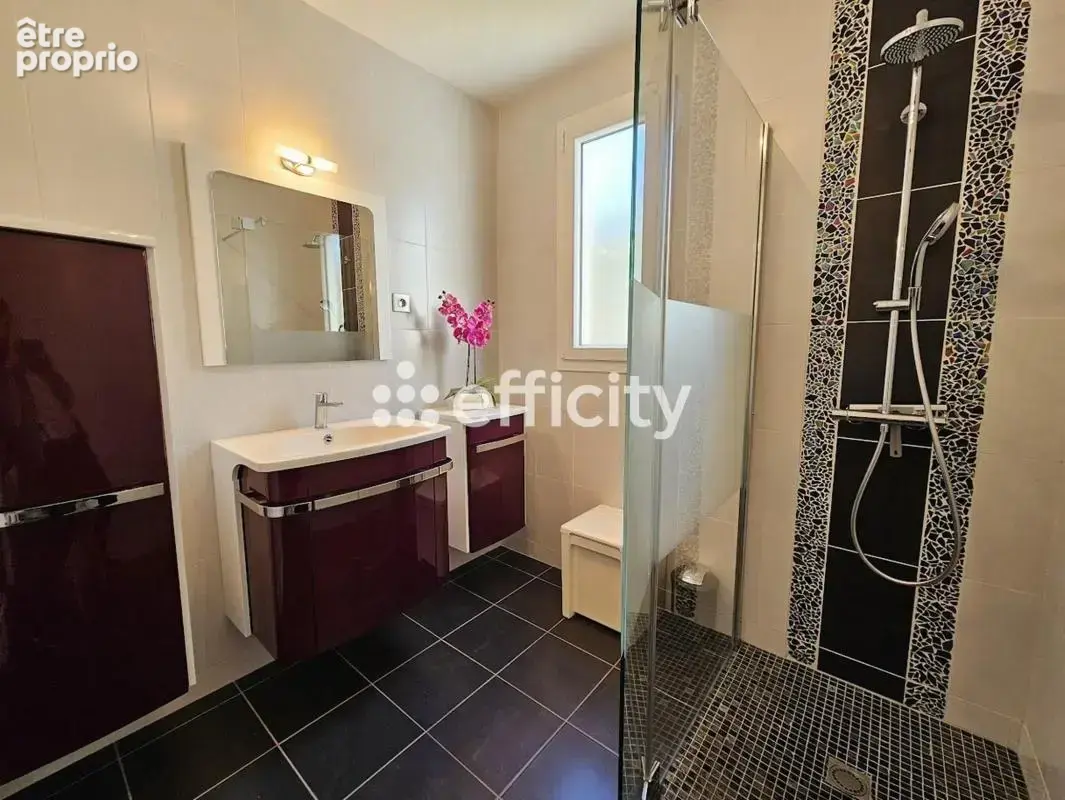 Maison 88 m² à Nieul-Sur-Mer  - photo 17
