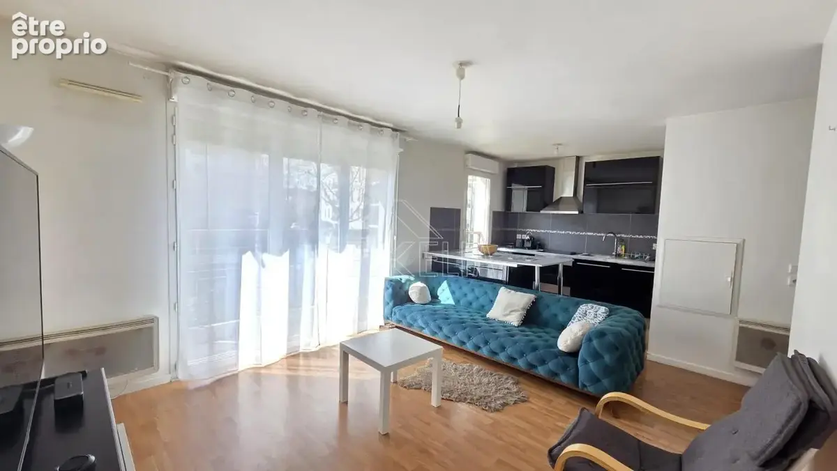 Appartement 3 pièces de 65 m² avec balcon 2 places de parking en sous sol , Bord de Seine - photo 1