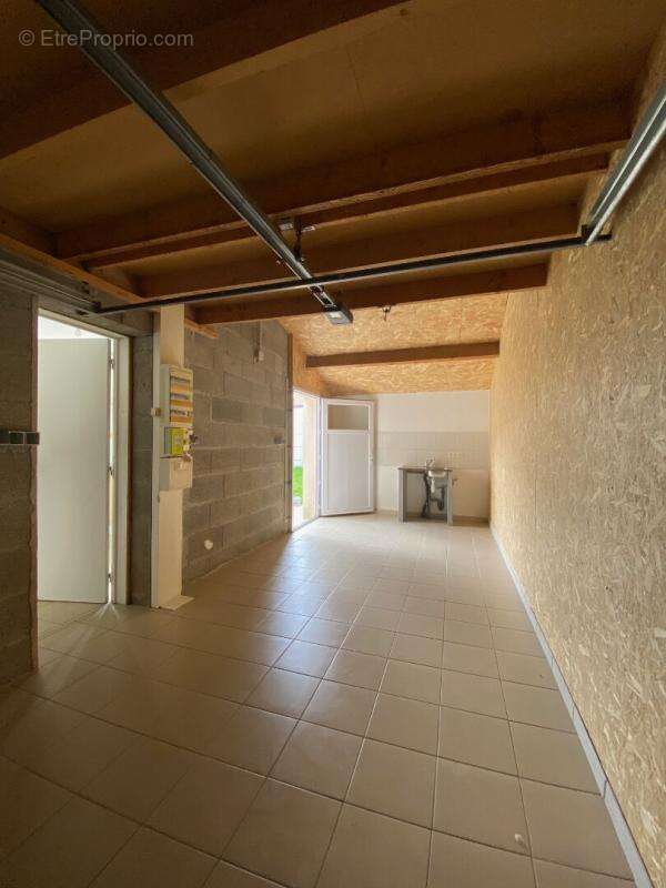 Maison à SAINTE-PAZANNE