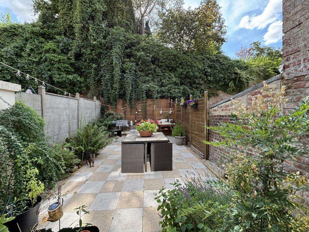 Maison à LE CATEAU-CAMBRESIS