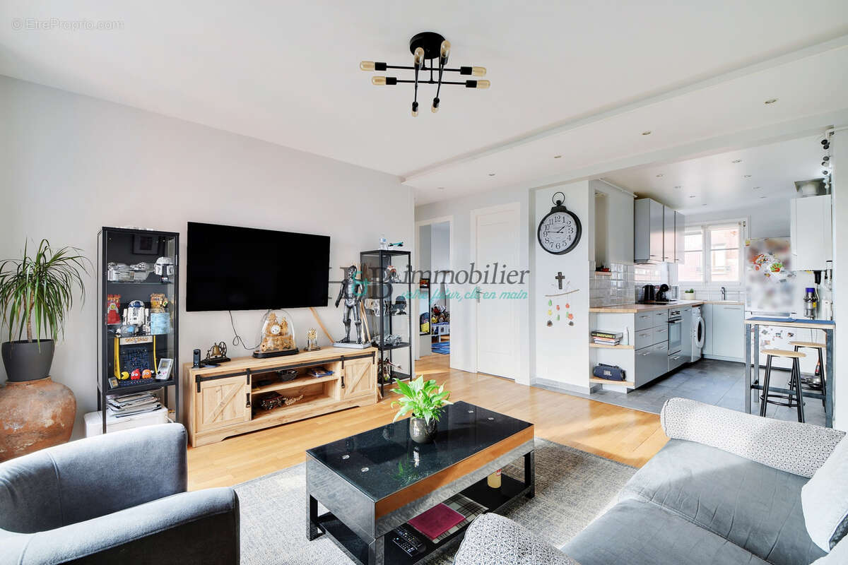 Appartement à MAISONS-ALFORT